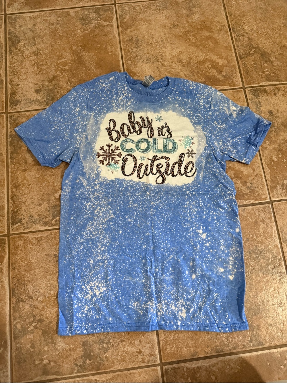Gildan Light Blue Women’s 'Baby It's Cold Outside' Graphic Tee